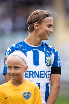 IFK Göteborgs Noah Alexandersson på line up innan