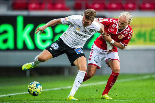 Örebros Martin Broberg och Kalmars Henrik Löfkvist