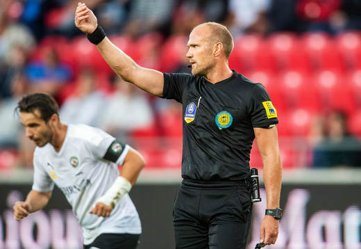 Domaren Patrik Eriksson
