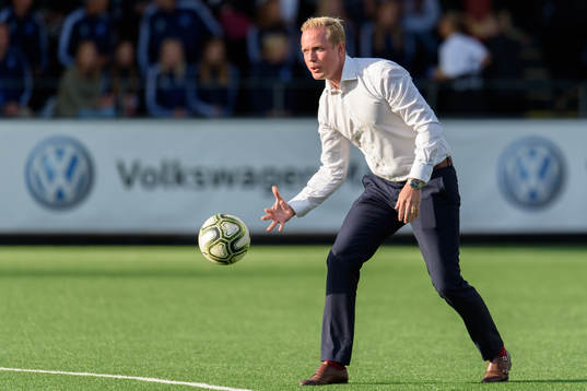 Rosengårds tränare Jonas Eidevall innan fotbollsmatchen i