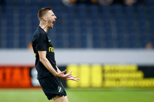 Karol Mets of AIK reacts