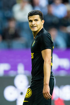 Tarik Elyounoussi of AIK looks dejected