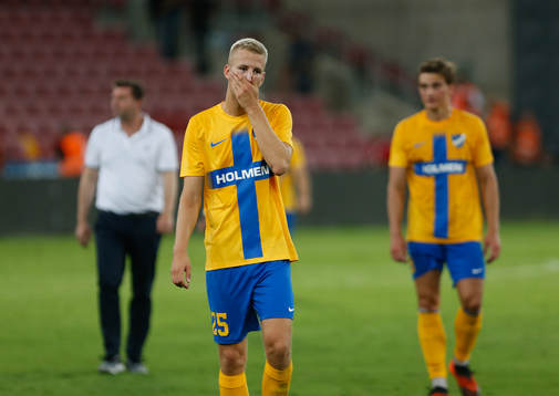 Filip Dagerstål of IFK Norrköping looks dejected
