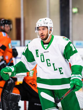 Rögles Mattias Sjögren jublar