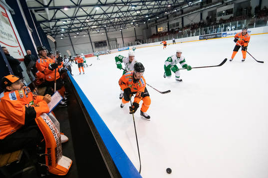 Graz 99ers Oliver Setzinger och Rögles Hampus Gustafsson