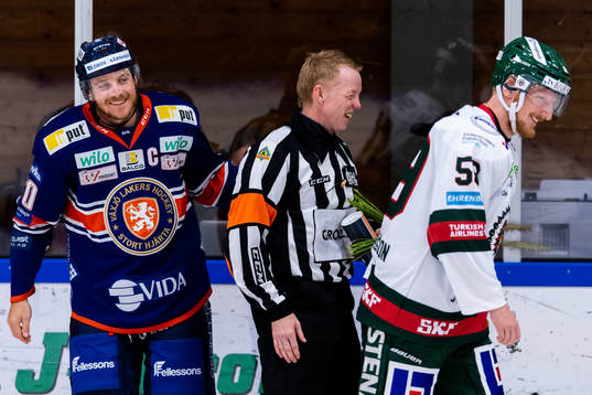 Domare Pehr Claesson uppmärksammas av Växjös Erik