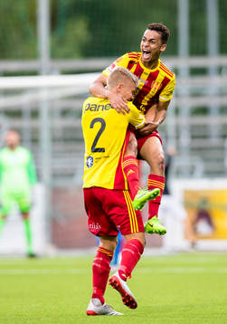 Syrianskas Khalid Abdo kvitterar till 4-4 på övertid och