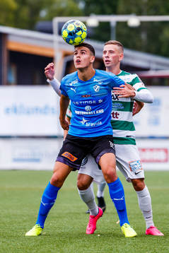 Halmstads Edvin Kurtulus och Västerås Petar Petrovic