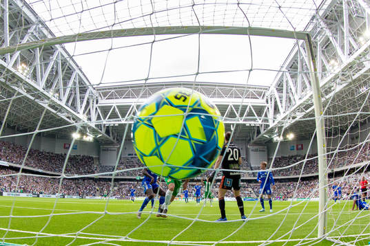 Hammarbys Muamer Tankovic gör 2-0 bakom Sundsvalls David