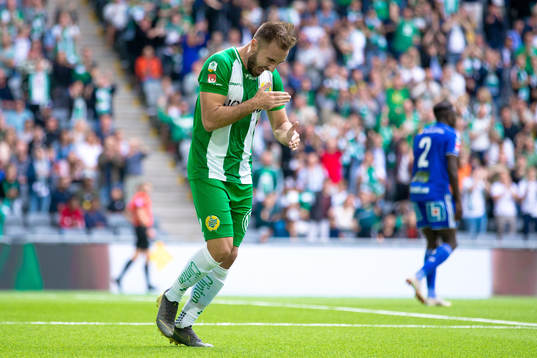 Hammarbys Muamer Tankovic jublar