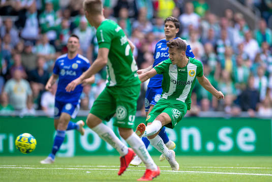 Hammarbys Alexander Kacaniklic gör 1-0