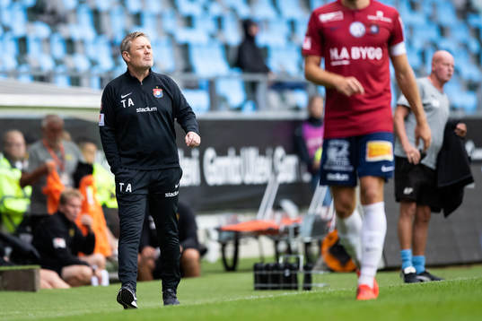Örgrytes tränare Thomas Askebrand
