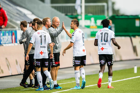 Dag-Eilev Fagermo, head coach of Odd,  and Vebjørn