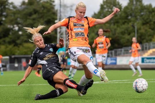 Göteborgs Emma Koivisto mot Kristianstads Josefine Rybrink
