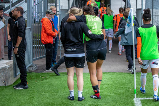 Göteborgs Taylor Leach utgick skadad