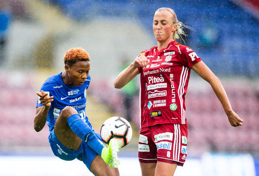 Eskilstunas Halimatu Ayinde och Piteås Julia Karlernäs