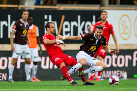 Veton Berisha of Brann an Christian Andreas Gauseth of