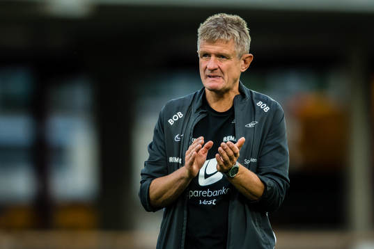 Lars Arne Nilsen, head coach of Brann,  looks dejected