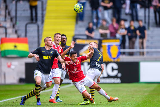 s Kolbeinn Sigthorsson och Sebastian Larsson