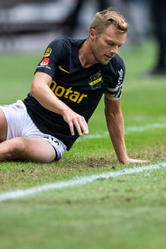s Sebastian Larsson deppar