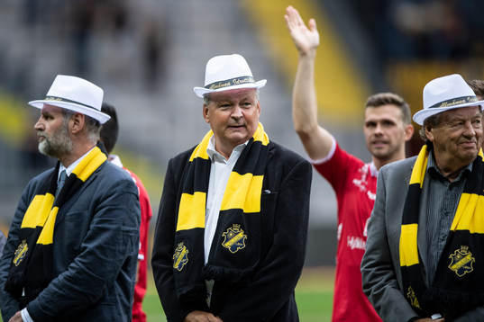 Pensionärer som gick in på plan