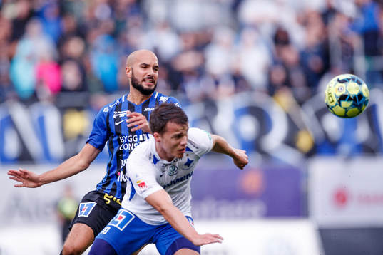 Sirius Karl Larson och IFK Norrköpings Simon Skrabb