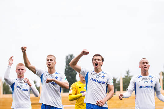 IFK Norrköpings spelare jublar