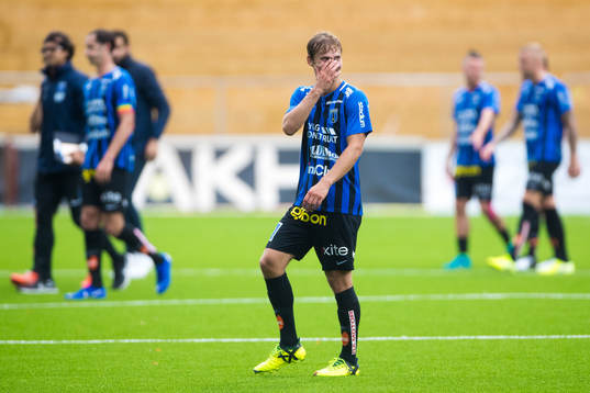 Sirius Sam Lundholm deppar