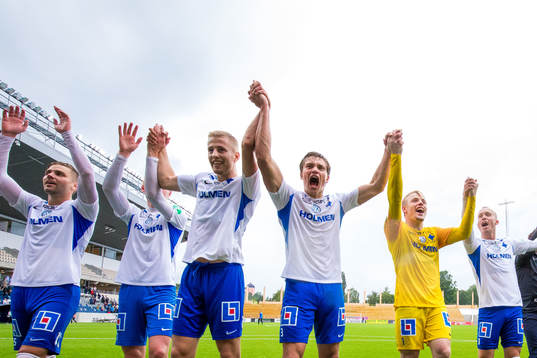 Norrköpings spelare jublar