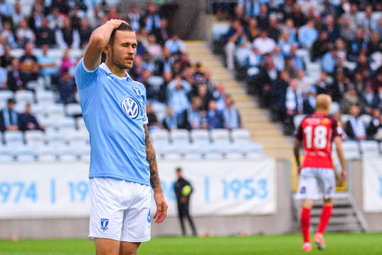 Malmö FFs Arnór Traustason deppar