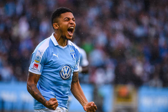Malmö FFs Romain Gall jublar