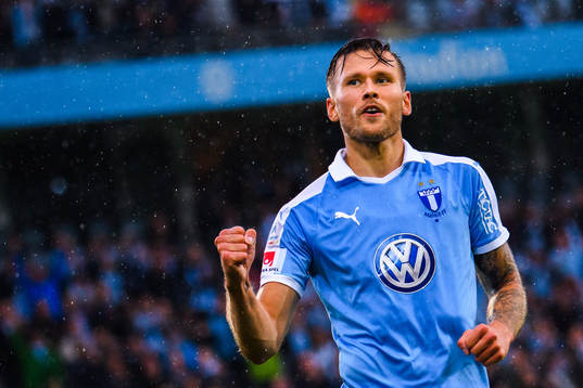 Malmö FFs Arnór Traustason jublar