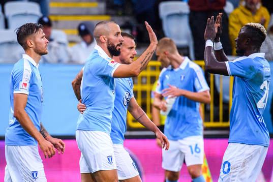 Malmö FFs Arnór Traustason , Eric Larsson och Bonke