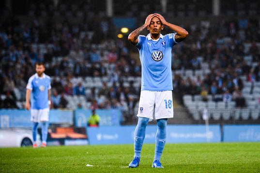 Malmö FFs Romain Gall deppar