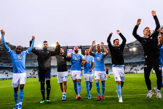 Malmö FFs spelare jublar