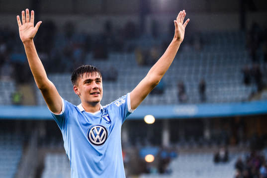 Malmö FFs Tim Prica jublar
