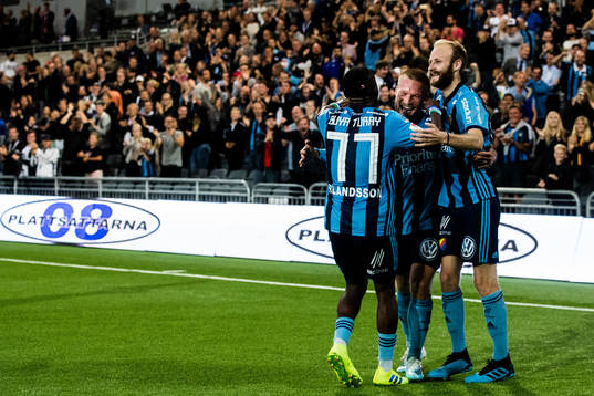 Djurgårdens spelare jublar