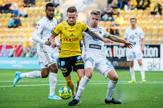 Östersunds Noah Sonko Sundberg och Eirik Haugan
