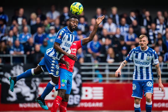 IFK Göteborgs Nzuzi Toko och Helsingborgs Mamudu Moro