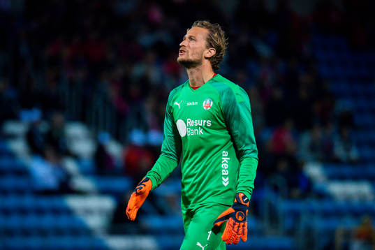 Helsingborgs målvakt Anders Lindegaard deppar