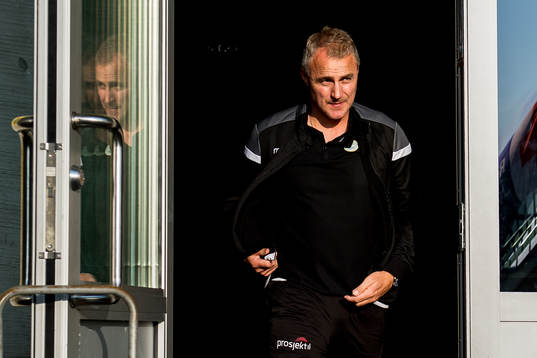 Bengt Sæternes, head coach of Sandnes Ulf, at half time