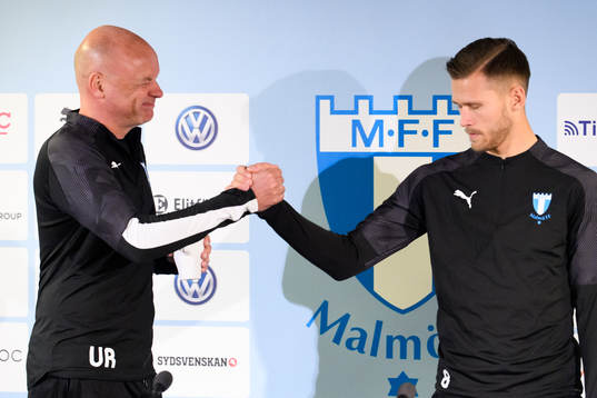 Uwe Rösler, head coach of Malmö FF, and Arnor Traustason