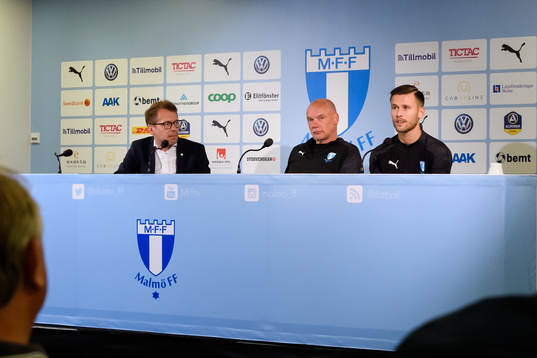 Uwe Rösler, head coach of Malmö FF, and Arnor Traustason