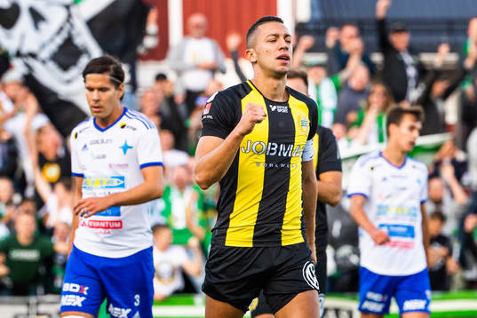 Hammarbys Nikola Djurdjic jublar