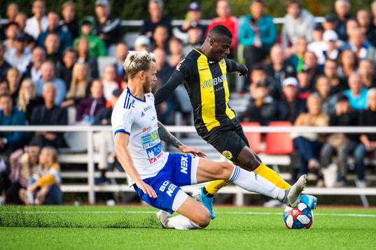 Luleås William Olausson och Hammarbys Filston Mawana