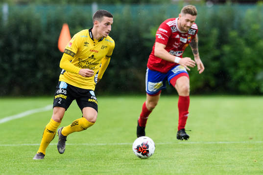 Elfsborgs Arian Kabashi och Gauthiods Erik Forsblad