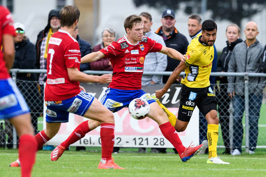Elfsborgs Rami Kaib och Gauthiods Jonatan Nilsson
