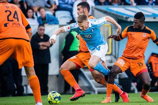 Matan Baltaxa and Ismaila Soro of Bnei Yehuda and Anders