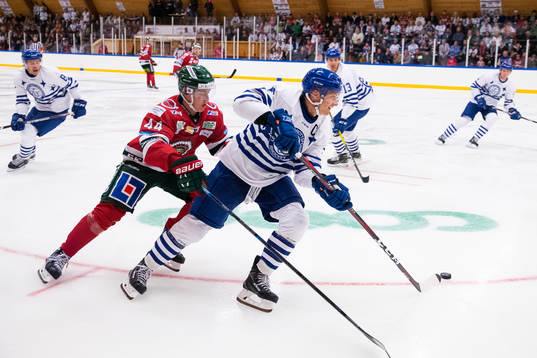 Frölundas Jacob Peterson och Leksands Martin Karlsson