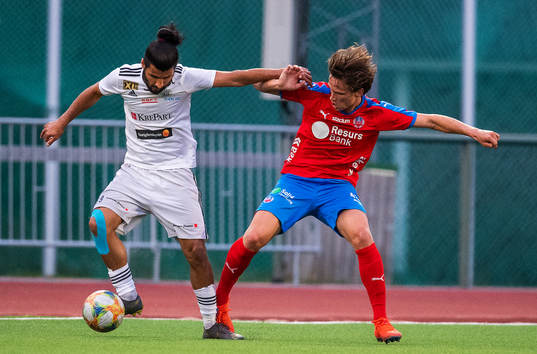 Oskarshamns Peiman Eliassi  och Helsingborgs Emil Hellman
